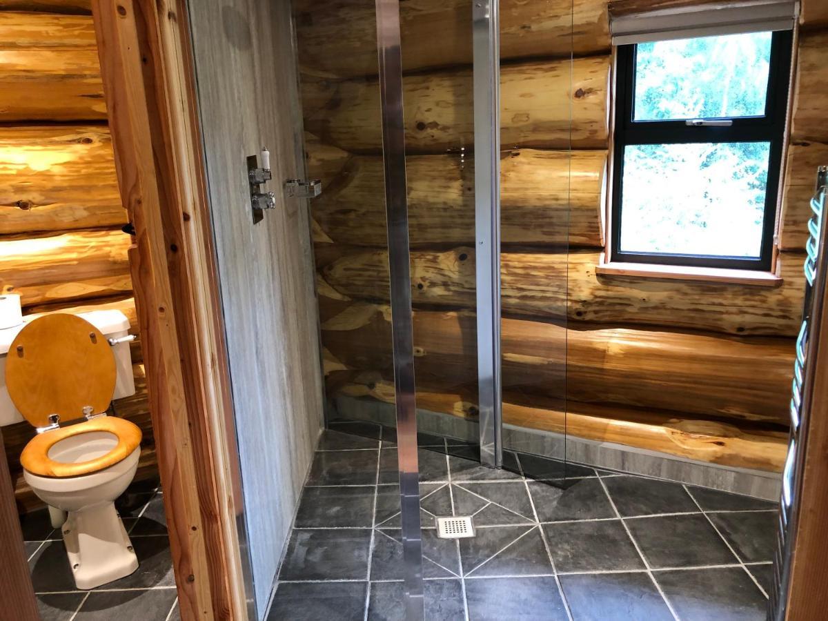 Villa Coed Y Marchog Woodland Retreat Hereford Esterno foto