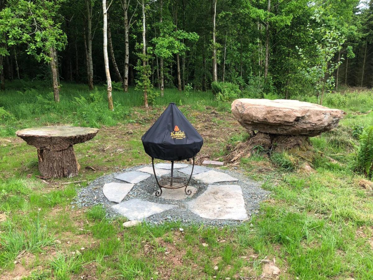 Villa Coed Y Marchog Woodland Retreat Hereford Esterno foto
