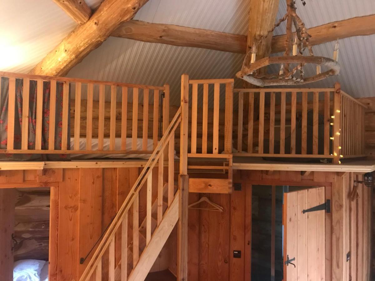 Villa Coed Y Marchog Woodland Retreat Hereford Esterno foto